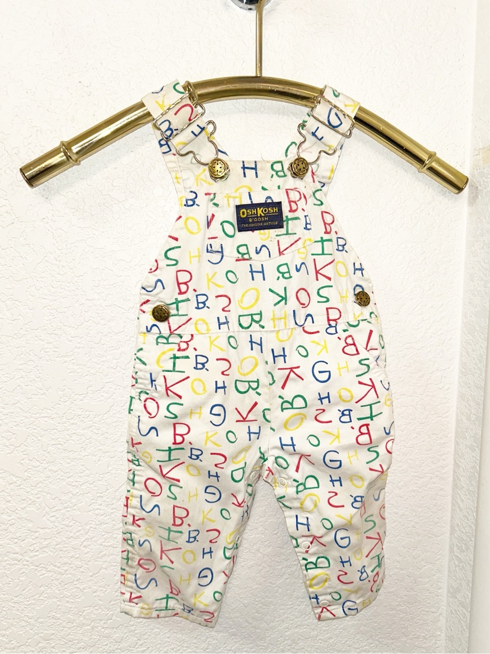 VINTAGE OshKosh B'gosh The Graphic Denim Overalls Rainbow Alphabet SZ: 6-9 month